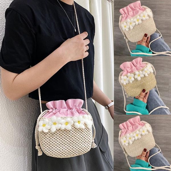 2020 summer women's shoulder bag fashion straw flowers contrast color drawstring bucke bag kawaii mini bags sac à main
2020 summer women's shoulder bag fashion straw flowers contrast color drawstring bucke bag kawaii mini bags sac à main