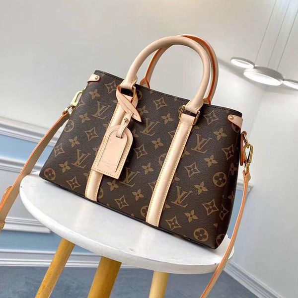 luxury messenger bag handbag messenger style luxury designer shoulder bag ,wild fashion type women 's leather wedding crossbody bag n
luxury messenger bag handbag messenger style luxury designer shoulder bag ,wild fashion type women 's leather wedding crossbody bag n