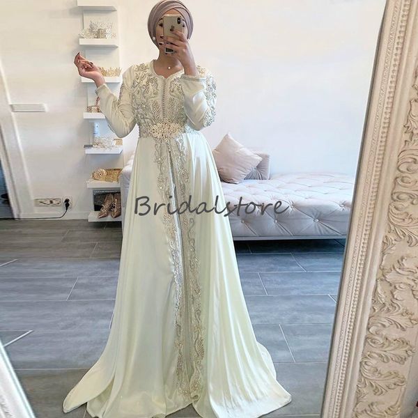 robes de caftan abaya dubai evening dresses ivory long sleeve beaded appliques muslim prom dresses luxury floor length satin robes de soirée, Black;red
robes de caftan abaya dubai evening dresses ivory long sleeve beaded appliques muslim prom dresses luxury floor length satin robes de soirée, Black;red