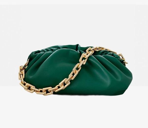 women street style thick golden chain genuine leather cloud shape vintage style handbag singer shoulder bag street fashion
women street style thick golden chain genuine leather cloud shape vintage style handbag singer shoulder bag street fashion