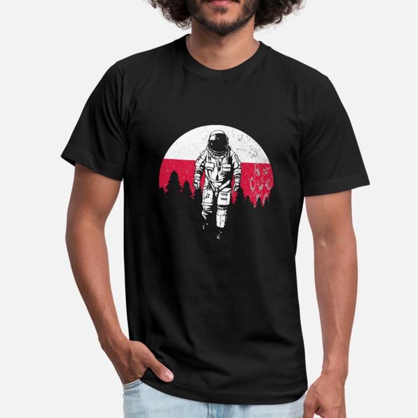 astronaut moon poland t shirt men printing tee shirt plus size 3xl gents anti-wrinkle building summer style novelty shirt 
astronaut moon poland t shirt men printing tee shirt plus size 3xl gents anti-wrinkle building summer style novelty shirt