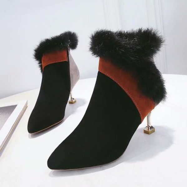 осень / зима 2020 плюшевые короткие сапоги женские острые носки с модным темпераментом, чтобы сохранить теплые женские сапоги, Black
осень / зима 2020 плюшевые короткие сапоги женские острые носки с модным темпераментом, чтобы сохранить теплые женские сапоги, Black