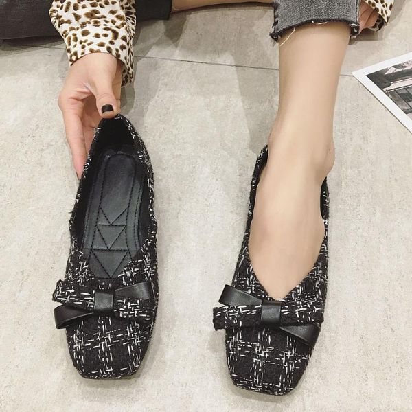 2020 gingham casual loafers women shoes brand women ballet flats bowtie slip-on office ladies work driving single shoes, Black
2020 gingham casual loafers women shoes brand women ballet flats bowtie slip-on office ladies work driving single shoes, Black