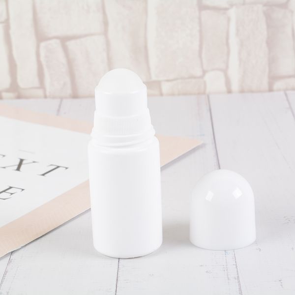 3 pcs plastic roller bottles 50ml empty refillable rollerball bottle for diy deodorant essential oils perfume cosmetics new hot
3 pcs plastic roller bottles 50ml empty refillable rollerball bottle for diy deodorant essential oils perfume cosmetics new hot
