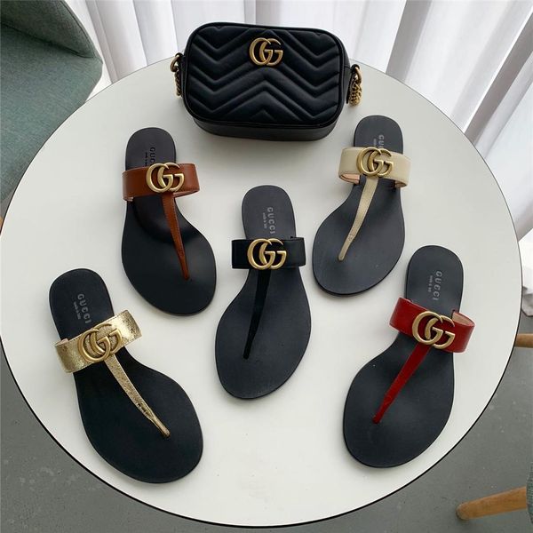 mens and womens fashion leather thong sandals with gold-toned detail causal slippers beach flats rubber flip flops, Black
mens and womens fashion leather thong sandals with gold-toned detail causal slippers beach flats rubber flip flops, Black
