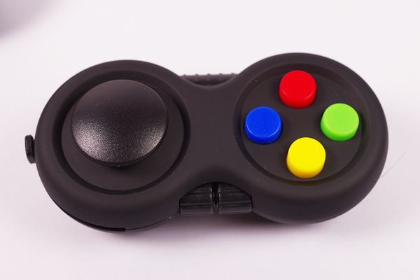 new plastic game handle multi color fidget pad decompression handle toy for baby game gift kid gift
new plastic game handle multi color fidget pad decompression handle toy for baby game gift kid gift