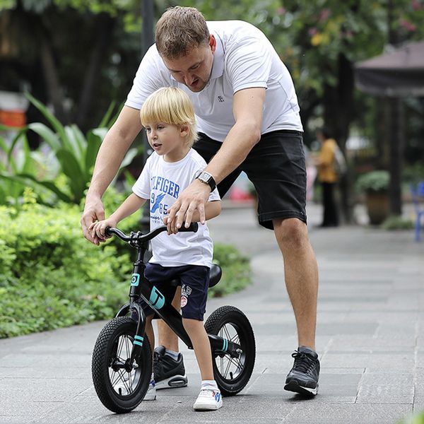 gift sets children's scooter baby bike without pedals toddler bicycle balance car for kids infant walker 3-in-1 carriage
gift sets children's scooter baby bike without pedals toddler bicycle balance car for kids infant walker 3-in-1 carriage