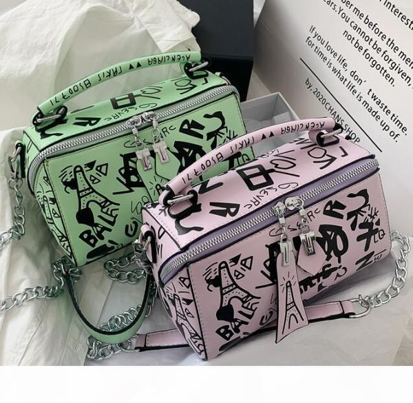 luxury handbags purses women summer bag fashion graffiti chain shoulder bags ladies paris graffiti totes
luxury handbags purses women summer bag fashion graffiti chain shoulder bags ladies paris graffiti totes