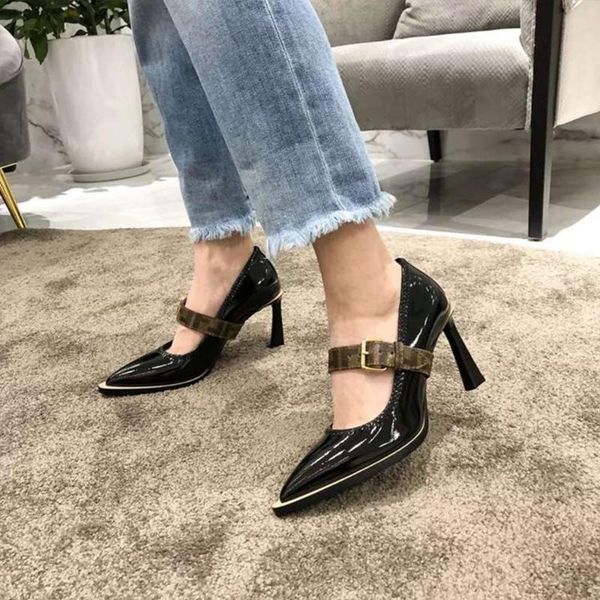 spring 2020 new women's shoes high heel pointy women's shoes ladies joker single pointy joker office, Black
spring 2020 new women's shoes high heel pointy women's shoes ladies joker single pointy joker office, Black