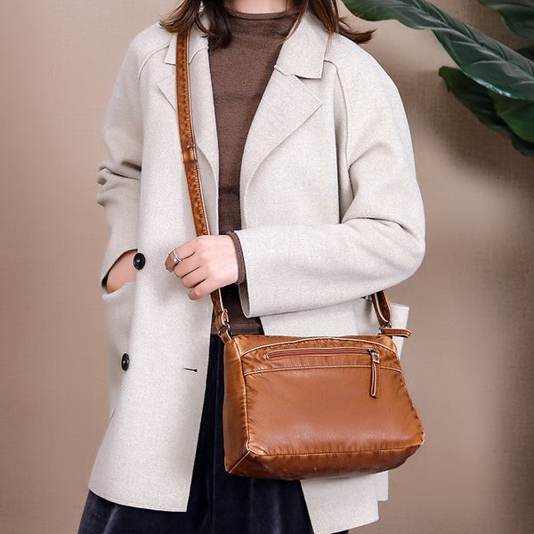 new style women's shoulder bag retro washed soft leather women's square sling bag casual messenger middle-aged
new style women's shoulder bag retro washed soft leather women's square sling bag casual messenger middle-aged