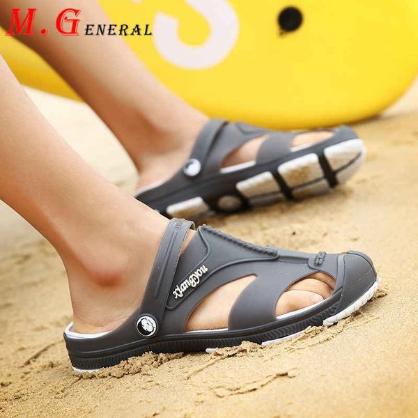 men's sandals summer slippers man trendy slip-on beach shoes comfort soft men's garden shoe quick dry jelly sandal new c35, Black 
men's sandals summer slippers man trendy slip-on beach shoes comfort soft men's garden shoe quick dry jelly sandal new c35, Black