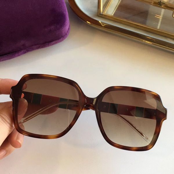 2020 new fashion design sunglasses for men sunglasses for women men sun glasses women mens designer glasses mens sunglasses oculos de g0713
2020 new fashion design sunglasses for men sunglasses for women men sun glasses women mens designer glasses mens sunglasses oculos de g0713