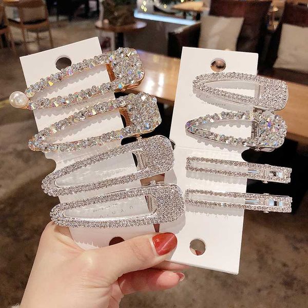 korean crystal hairpins women hair jewelry fashion simulation pearl gold barrettes clips pins wedding bridal tiara accessories, Golden;silver
korean crystal hairpins women hair jewelry fashion simulation pearl gold barrettes clips pins wedding bridal tiara accessories, Golden;silver