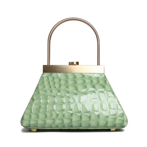 new fashion tote metal-handle handbag genuine leather shoulder bag luxury crocodile pattern crossbody bag clutch
new fashion tote metal-handle handbag genuine leather shoulder bag luxury crocodile pattern crossbody bag clutch