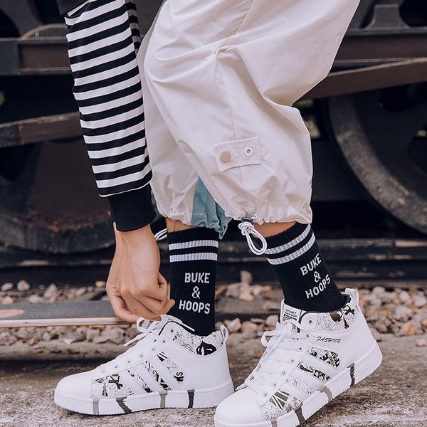 men's socks ins in the tube korean version of college wind just trend street hip hop, Black
men's socks ins in the tube korean version of college wind just trend street hip hop, Black