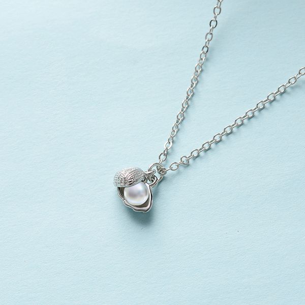 fashion clear zircon pearl shell style pendants necklace for women silver color gold movable shell choker charm party jewelry
fashion clear zircon pearl shell style pendants necklace for women silver color gold movable shell choker charm party jewelry