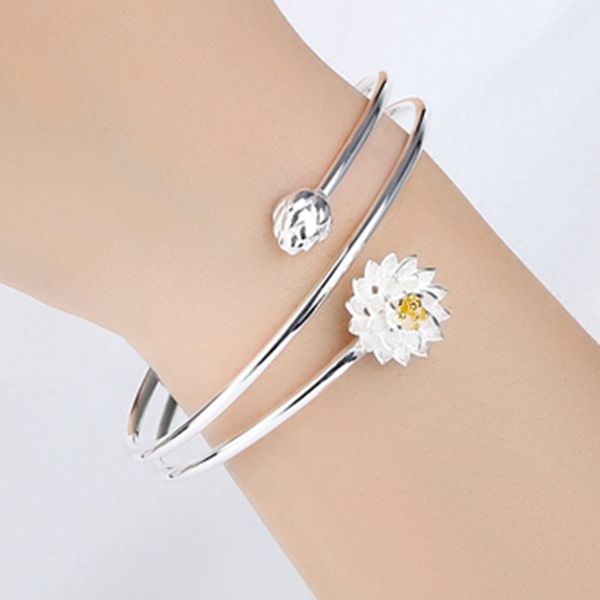 fashion lotus stainless steel charm bracelets for women jewelry exquisite statement bracelet jewelry gift, Black
fashion lotus stainless steel charm bracelets for women jewelry exquisite statement bracelet jewelry gift, Black