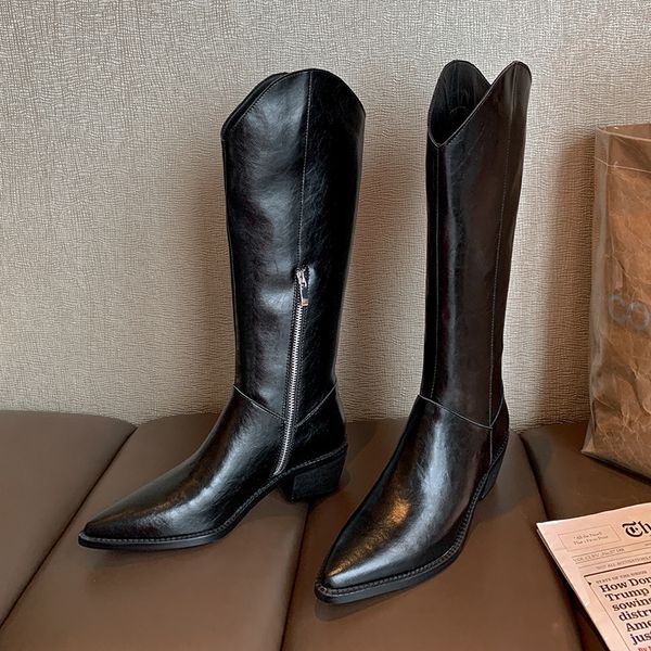 2021 winter new style genuine leather knee-high boots women boots motorcycle female warm cowhide women shoes, Black
2021 winter new style genuine leather knee-high boots women boots motorcycle female warm cowhide women shoes, Black