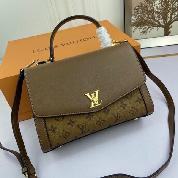 spring street luxury designer new handbags 2020 popular portable messenger practical fashion models size26 x 18 x 8 cm
spring street luxury designer new handbags 2020 popular portable messenger practical fashion models size26 x 18 x 8 cm