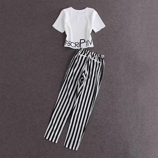 2 pcs set women summer fashion t shirts sets short sleeve letter print crop and striped elastic waist pants set, Gray
2 pcs set women summer fashion t shirts sets short sleeve letter print crop and striped elastic waist pants set, Gray