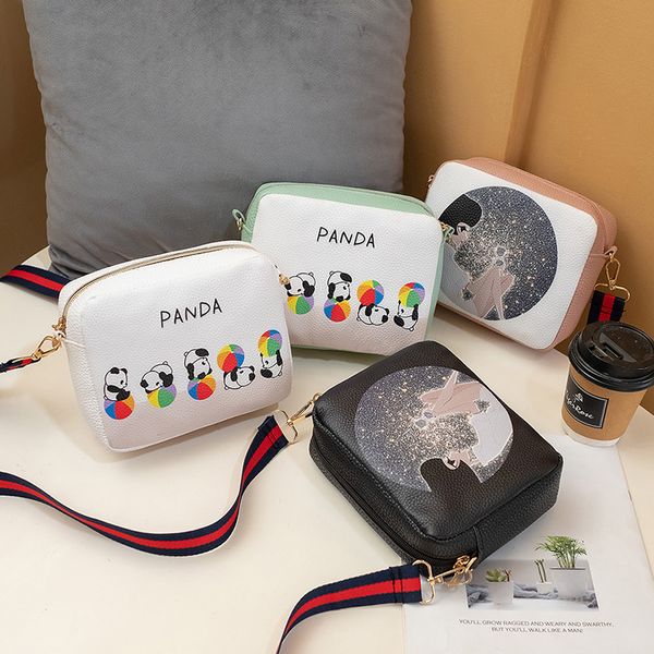 fashion printed phone bag 2020 japanese korean network red printing camera bag shoulder crossbody women's messager handbag
fashion printed phone bag 2020 japanese korean network red printing camera bag shoulder crossbody women's messager handbag
