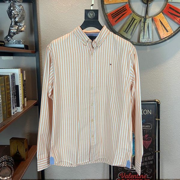 brand mens designer burb medusa shirts firmate dress shirts fashion casual luxury shirt plaid shirt fend monc dio 025, White;black
brand mens designer burb medusa shirts firmate dress shirts fashion casual luxury shirt plaid shirt fend monc dio 025, White;black