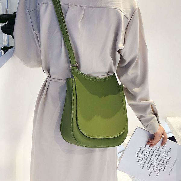 bags for women handbag designer new korean version of the simple shoulder bag fashion texture wild messenger bucket bag
bags for women handbag designer new korean version of the simple shoulder bag fashion texture wild messenger bucket bag