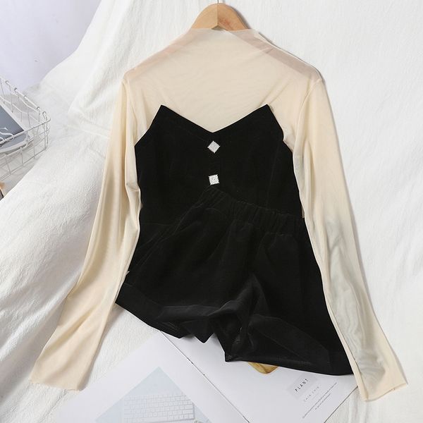 korean 2piece sets mesh patchwork buttons long sleeve + stretch waist velour shorts 2020 women outfits cotton polyester, Gray
korean 2piece sets mesh patchwork buttons long sleeve + stretch waist velour shorts 2020 women outfits cotton polyester, Gray