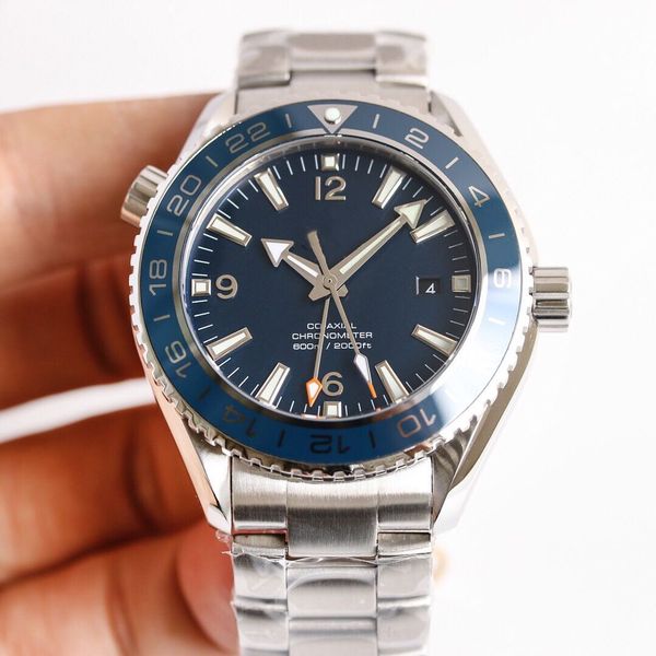 in 2020, the fine men's watch with a diameter of 40mm has a movement of 316 fine steel, which is super luminous wristwatches, Slivery;brown
in 2020, the fine men's watch with a diameter of 40mm has a movement of 316 fine steel, which is super luminous wristwatches, Slivery;brown