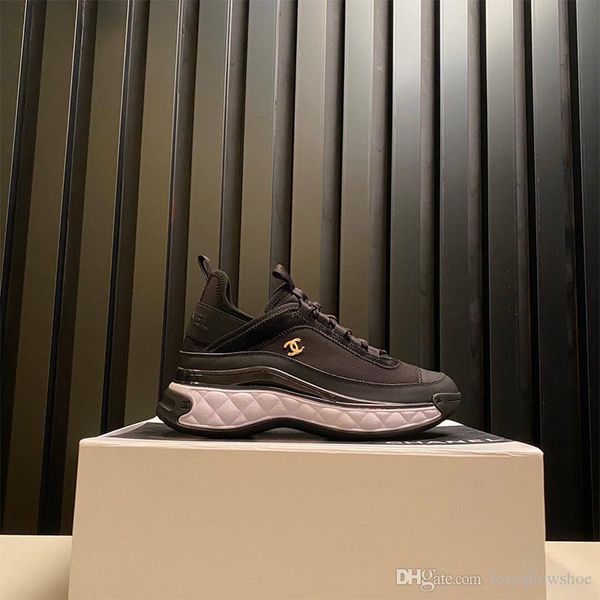2020 весной новый тройной мужчины runner обувь роскошь red bottoms повседневная обувь платформы способа кроссовки черные белые кроссовки мар, Black
2020 весной новый тройной мужчины runner обувь роскошь red bottoms повседневная обувь платформы способа кроссовки черные белые кроссовки мар, Black