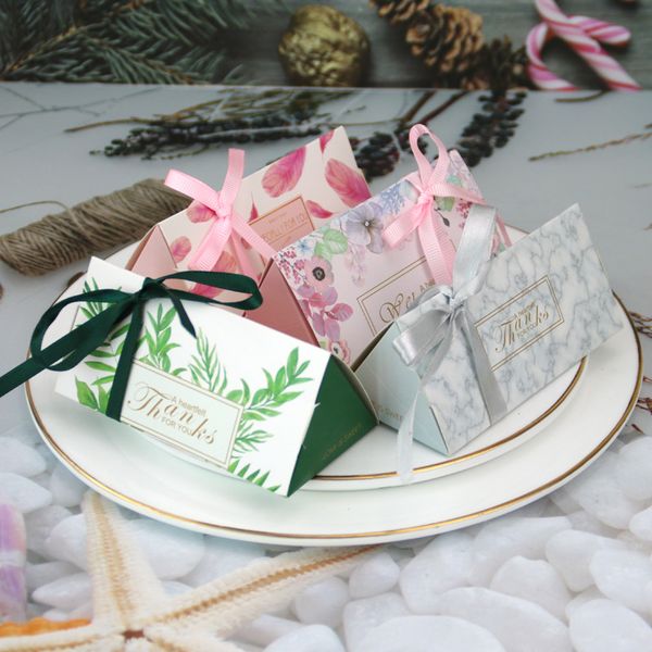 50pcs european candy box creative personality forest triangle candy box wedding party
50pcs european candy box creative personality forest triangle candy box wedding party