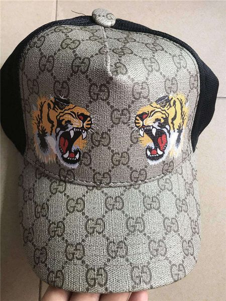 luxury women men brand designers summer style casual cap popular couples mesh baseball cap avant-garde patchwork fashion hip hop cap hats b8, Blue;gray 
luxury women men brand designers summer style casual cap popular couples mesh baseball cap avant-garde patchwork fashion hip hop cap hats b8, Blue;gray