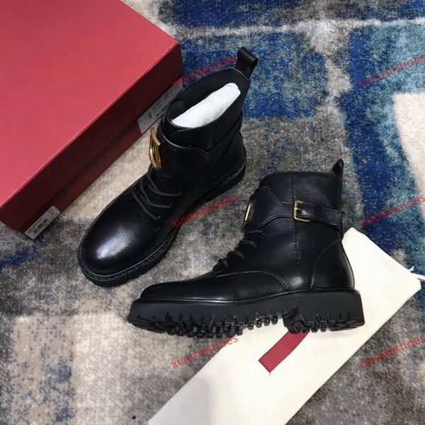 2020 autumn and winter women martin boot classic style genuine leather coarse non-slip winter shoes fashion womens booties, Black;grey
2020 autumn and winter women martin boot classic style genuine leather coarse non-slip winter shoes fashion womens booties, Black;grey