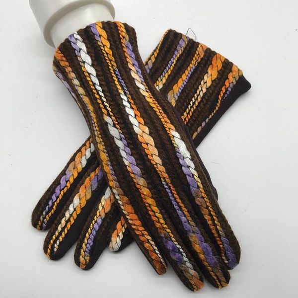 five fingers gloves 2021 ladies fashion autumn and winter warmth does not fall down thickened plus velvet cotton fabric ab version, Blue;gray
five fingers gloves 2021 ladies fashion autumn and winter warmth does not fall down thickened plus velvet cotton fabric ab version, Blue;gray