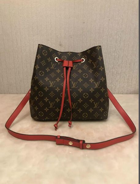 fashion luxury woman designer handbags genuine leather bags chain cross body messenger bag mini shoulder, Black
fashion luxury woman designer handbags genuine leather bags chain cross body messenger bag mini shoulder, Black