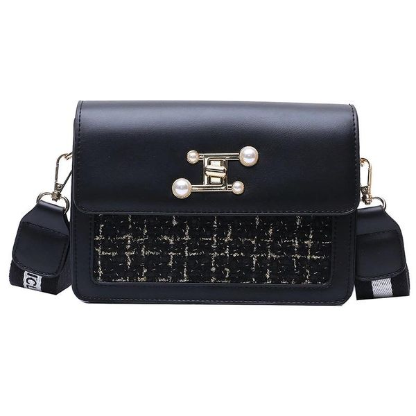 Autumn Women's Bag 2020 New Trendy Small Square Bag Fashion Korean One Shoulder Broadband Wild Messenger Bag
Autumn Women's Bag 2020 New Trendy Small Square Bag Fashion Korean One Shoulder Broadband Wild Messenger Bag