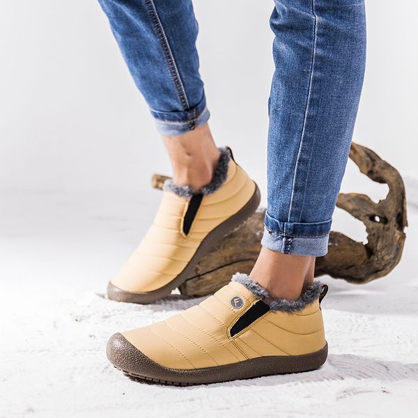 winter snow men's boots fur one men plus velvet medium and low help old people warm cotton shoes men, Black
winter snow men's boots fur one men plus velvet medium and low help old people warm cotton shoes men, Black