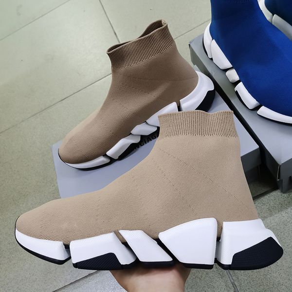 2020 скорость 2,0 sneaker мужчины женщины техническая 3d black stretch трикотажные kit обувь mesh air ультра-сочлененный донные обувь runner
2020 скорость 2,0 sneaker мужчины женщины техническая 3d black stretch трикотажные kit обувь mesh air ультра-сочлененный донные обувь runner