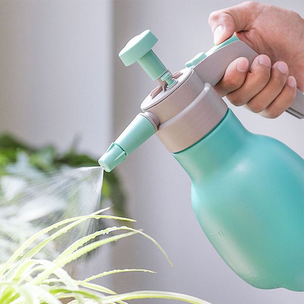 watering can gardening household watering pot air pressure sprayer spray bottle can irrigation tool
watering can gardening household watering pot air pressure sprayer spray bottle can irrigation tool