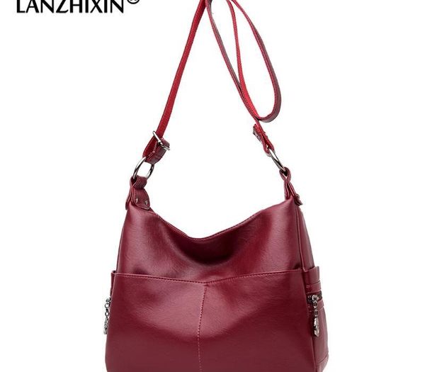 women leather handbags for women messenger bags ladies hand bags female casual large totes shoulder002
women leather handbags for women messenger bags ladies hand bags female casual large totes shoulder002