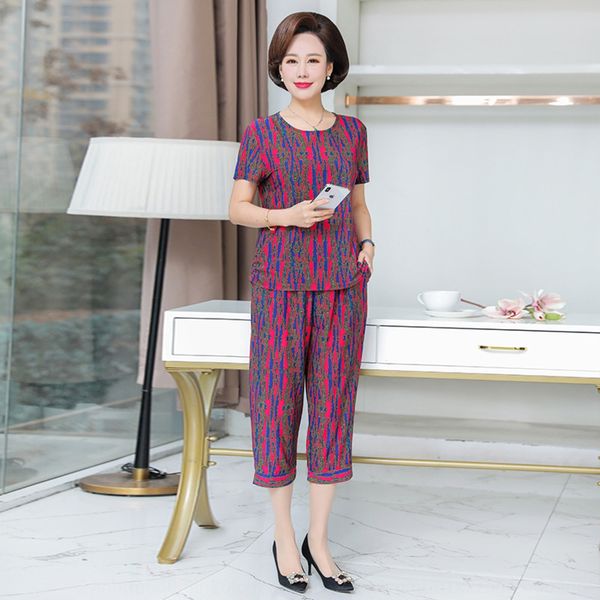 half sleeve sports breathable capri pants spring 40 summer elderly half sleeve sports suitsuit middle-aged women's suit j97zt, Gray
half sleeve sports breathable capri pants spring 40 summer elderly half sleeve sports suitsuit middle-aged women's suit j97zt, Gray