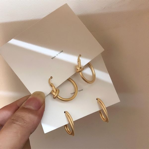 hoop & huggie 2021 korea japan vintage earrings metal scrub matte gold knotted winding punk smooth for women baroque ear jewelry, Golden;silver
hoop & huggie 2021 korea japan vintage earrings metal scrub matte gold knotted winding punk smooth for women baroque ear jewelry, Golden;silver