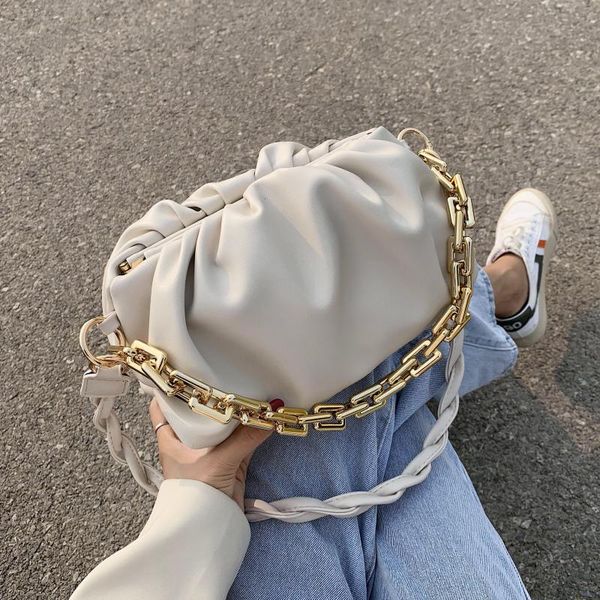 thick chain women shoulder bag wave strap belt crossbody bags for women 2020 solid color handbags pu leather women's bag
thick chain women shoulder bag wave strap belt crossbody bags for women 2020 solid color handbags pu leather women's bag