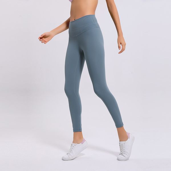 naked material women yoga pants solid color sports gym wear leggings high waist elastic fitness lady overall tights workout, White;red
naked material women yoga pants solid color sports gym wear leggings high waist elastic fitness lady overall tights workout, White;red