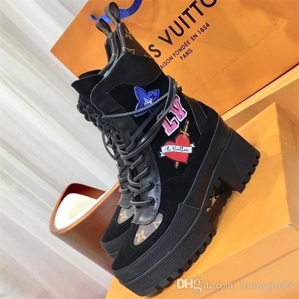 2020 ladies high-heeled boots, stylish and versatile, high-quality designer ladies casual desert boots, with box size 35-41ad, Red;white
2020 ladies high-heeled boots, stylish and versatile, high-quality designer ladies casual desert boots, with box size 35-41ad, Red;white