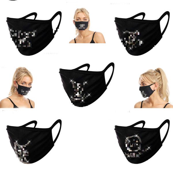brand designer item face masks protective mask ultraviolet-proof dustproof riding cycling sports rhinestone mouth masks men women outdoor
brand designer item face masks protective mask ultraviolet-proof dustproof riding cycling sports rhinestone mouth masks men women outdoor