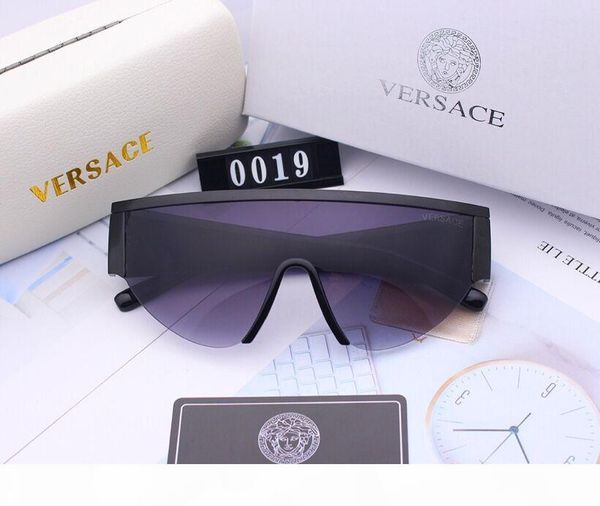 2019 luxury- classic pilot sunglasses designer brand mens womens sun glasses eyewear metal glass lenses with boxs, White;black
2019 luxury- classic pilot sunglasses designer brand mens womens sun glasses eyewear metal glass lenses with boxs, White;black