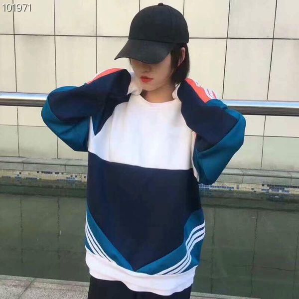 2020 new stitching sweater new men casual dresses women fashion dresses joggers jogging suit hoodies t shirts for men 4851, Black;brown
2020 new stitching sweater new men casual dresses women fashion dresses joggers jogging suit hoodies t shirts for men 4851, Black;brown