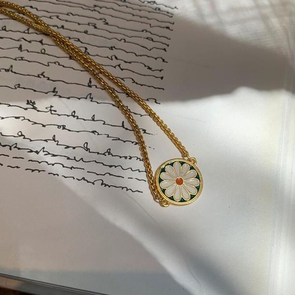 pendant necklaces summer simple lovely exquisite bracelet for women lucky marguerite round chain collar necklace jewelry gift, Silver
pendant necklaces summer simple lovely exquisite bracelet for women lucky marguerite round chain collar necklace jewelry gift, Silver