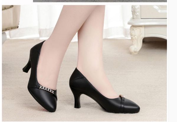 2020 spring and autumn with new style fashion high heel coarse heel pointed end women's shoes @nm9, Black
2020 spring and autumn with new style fashion high heel coarse heel pointed end women's shoes @nm9, Black